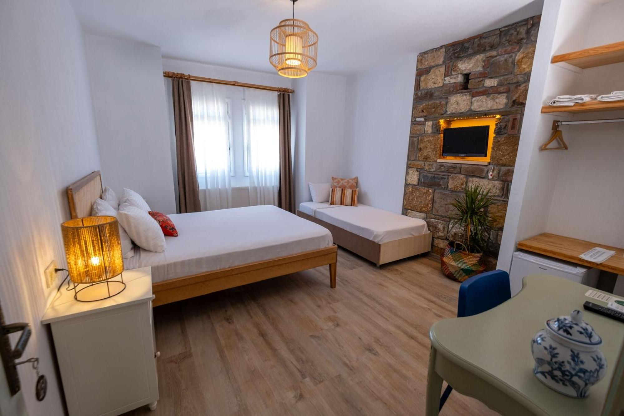 Posthane Hotel Bozcaada Esterno foto