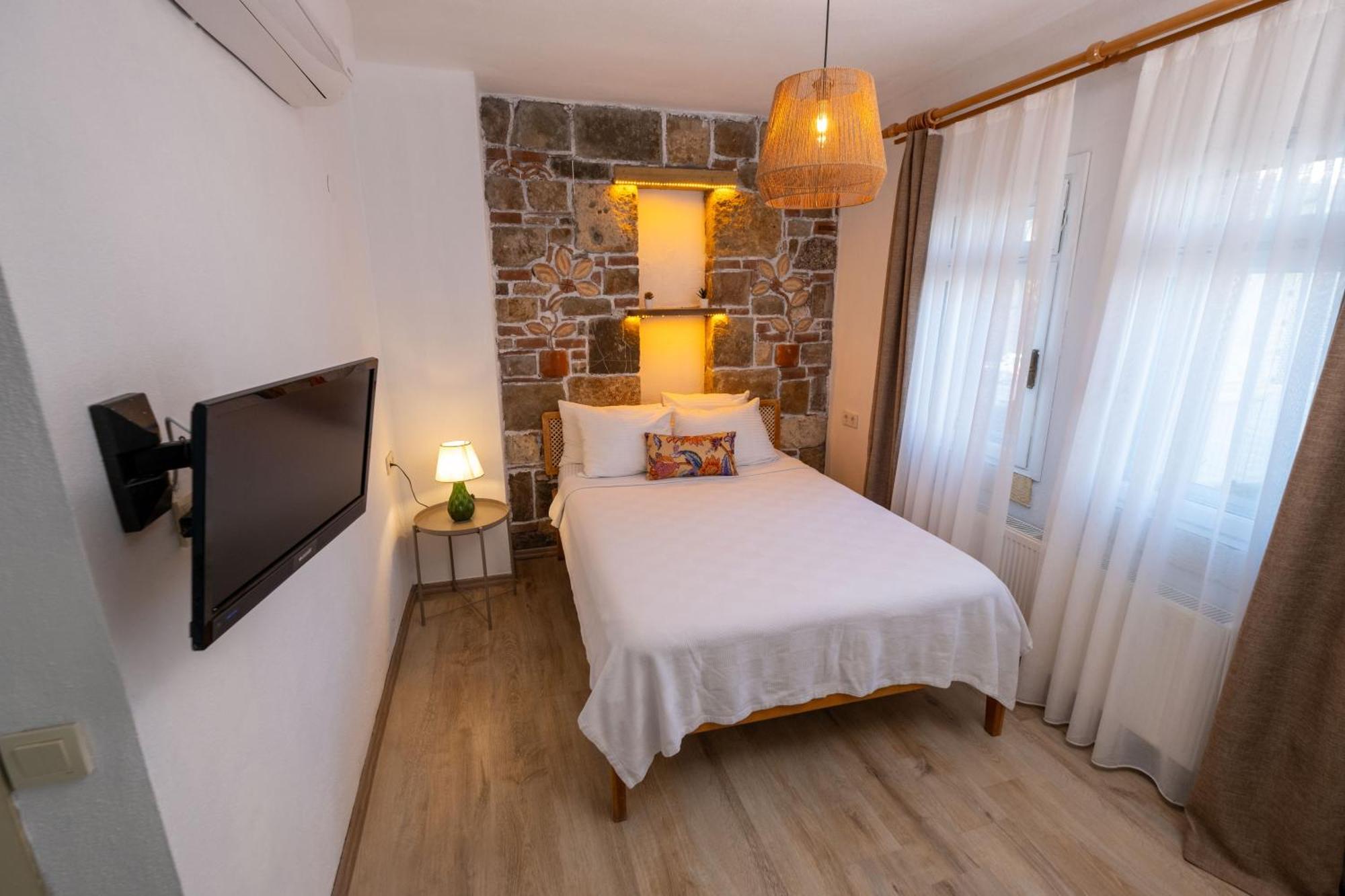 Posthane Hotel Bozcaada Esterno foto