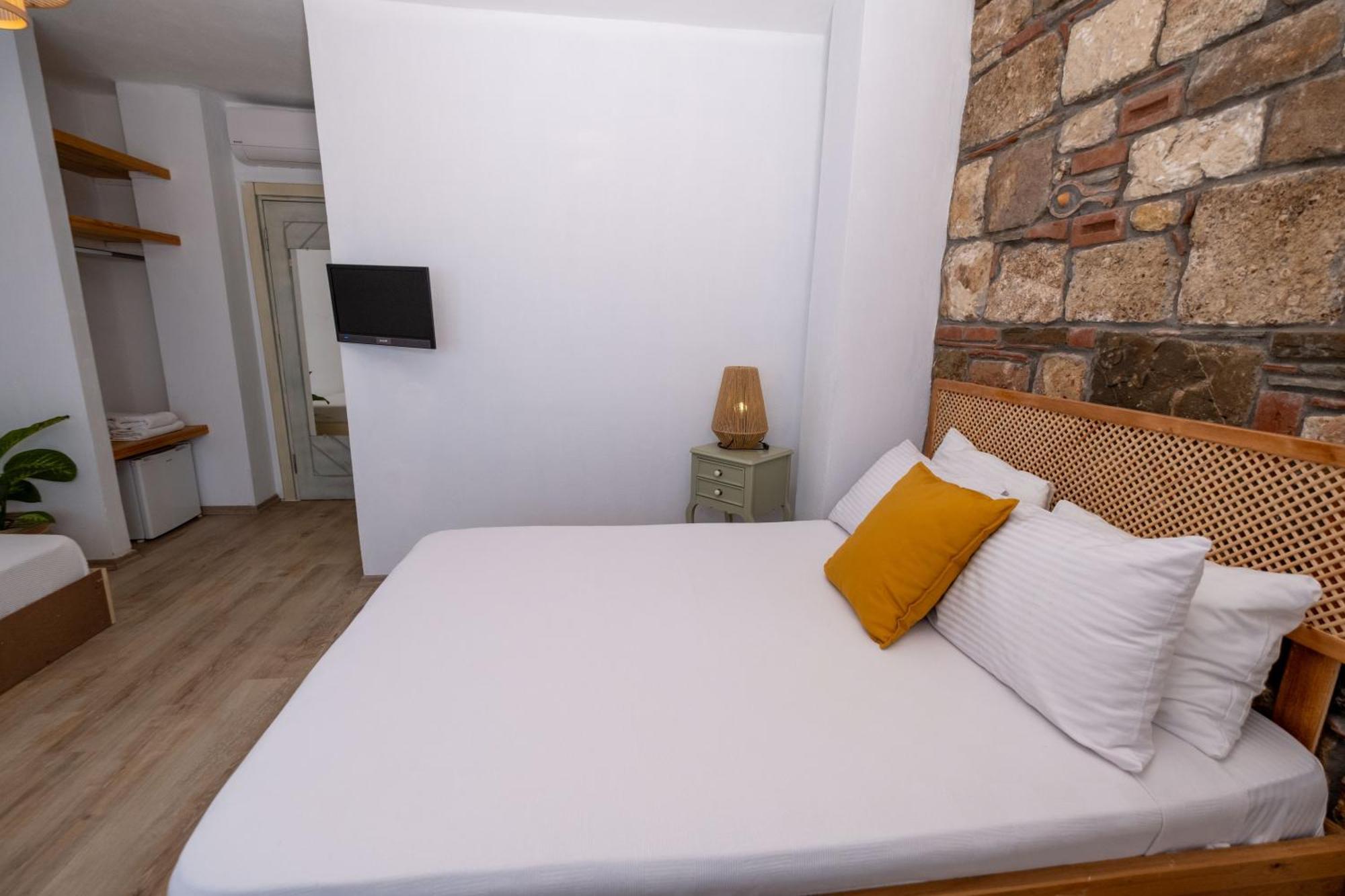 Posthane Hotel Bozcaada Esterno foto