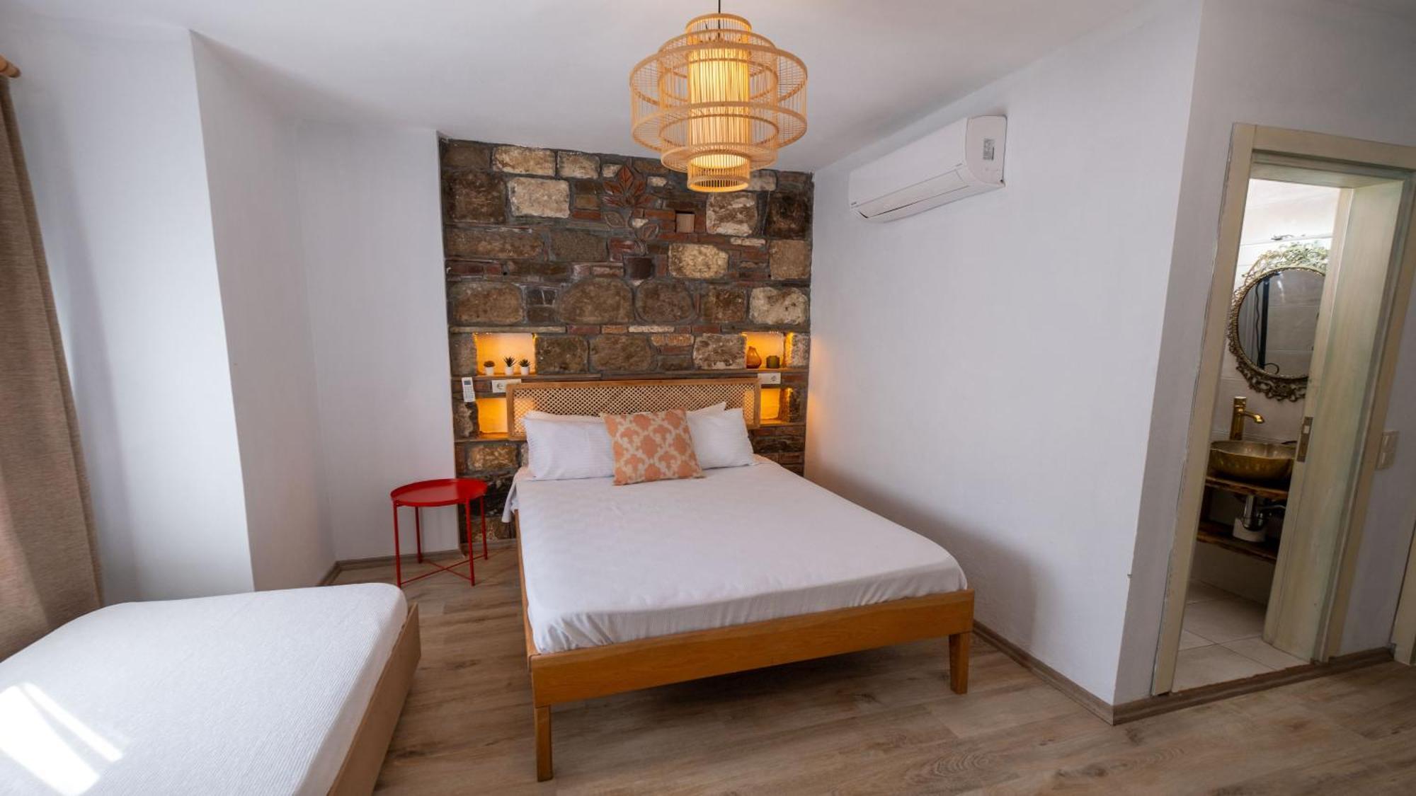 Posthane Hotel Bozcaada Esterno foto